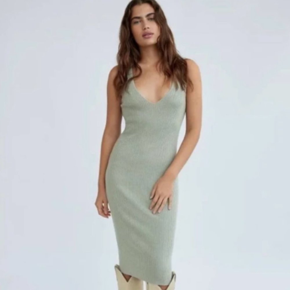 BLACK Aritzia Wilfred Ribbed Knit Sheffield Midi Dress SIZE S NWT